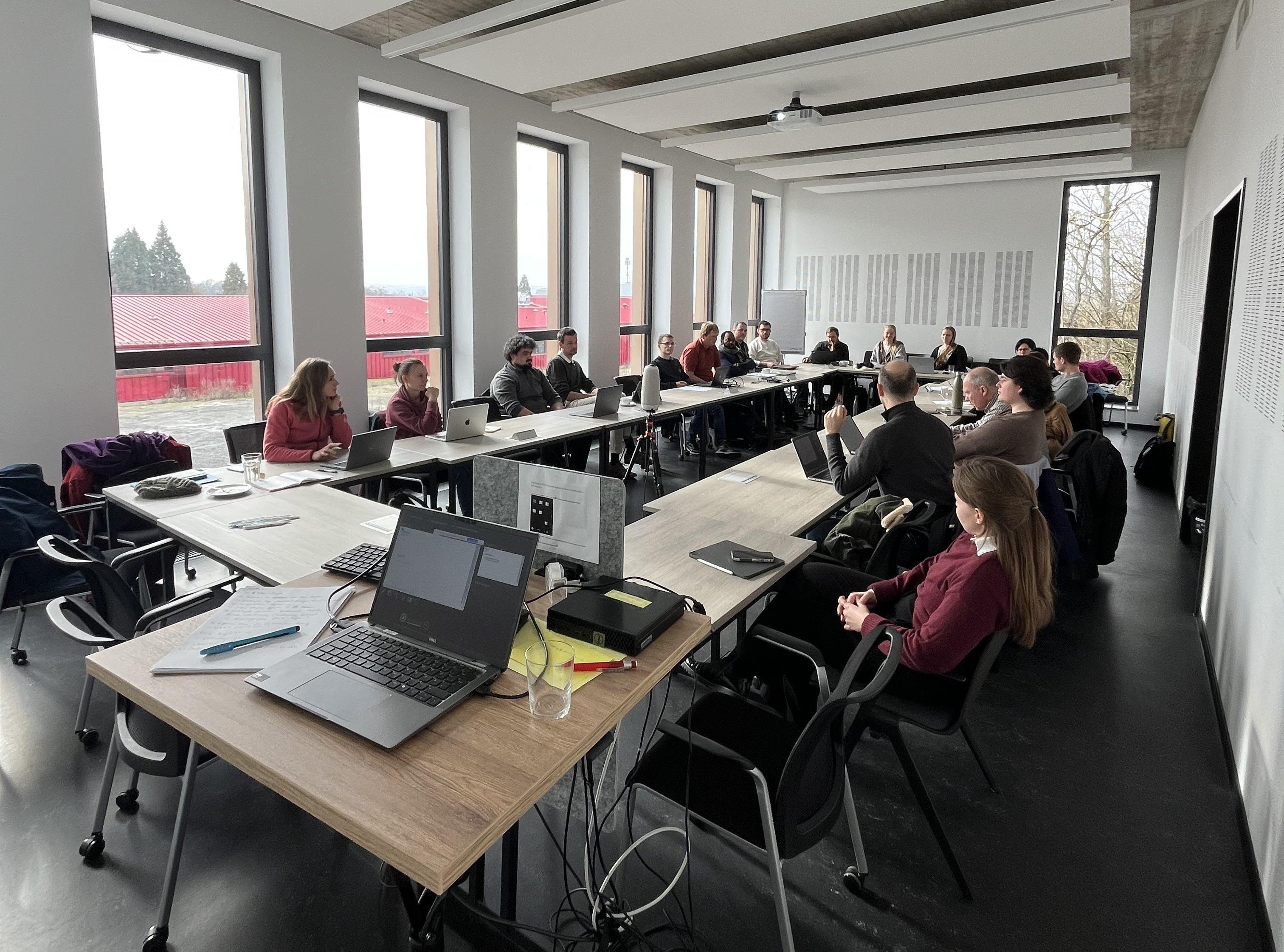 Bild%2019022026_Projekttreffen